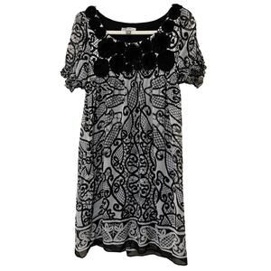 DRESS BARN Black & White Baby Doll Dress Rosettes Floral knee length sz 10